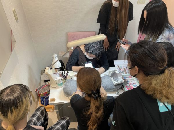 福岡アンドネイルのネイリスト