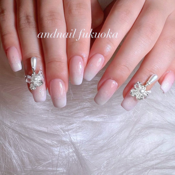 グラデーションネイル