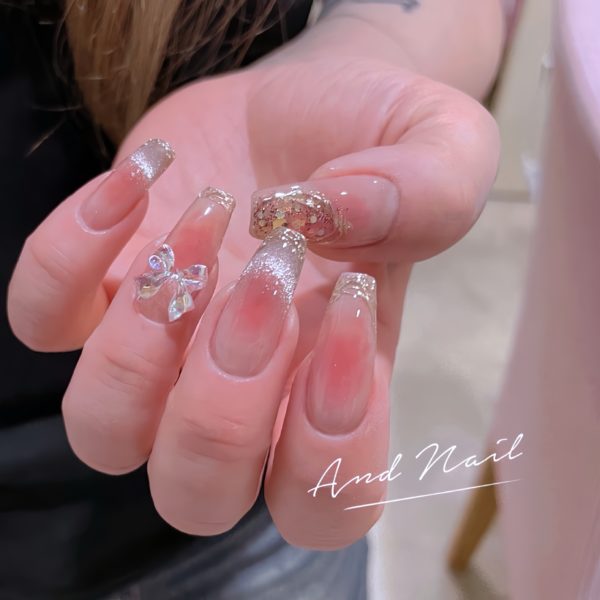 ガーリーネイル 福岡