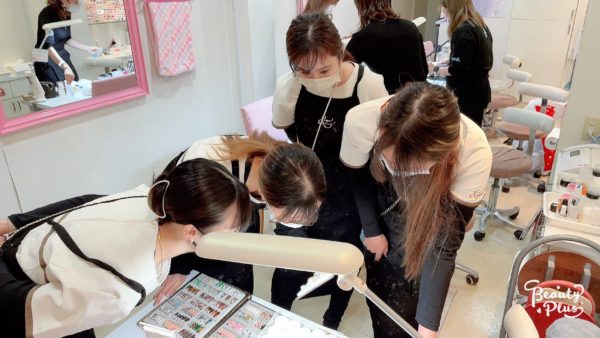 福岡アンドネイルのネイリスト