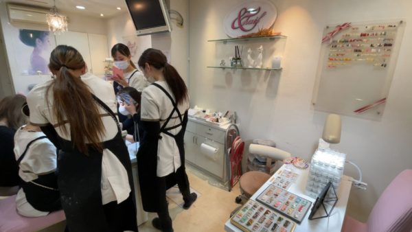 福岡アンドネイルのネイリスト