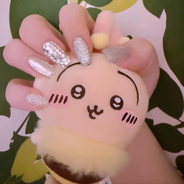 キラキラネイル