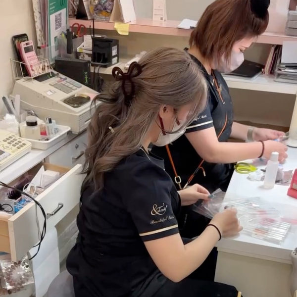 福岡アンドネイルのネイリスト