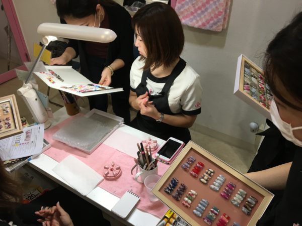 福岡アンドネイルのネイルデザイン勉強会