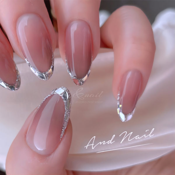 ガラスフレンチ ネイル 福岡