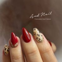 反り爪でも綺麗に仕上げます。レオパードネイル