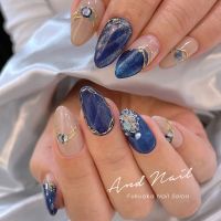 縁取りミラーとブルーマグネットネイル