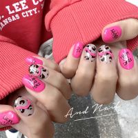 個性たっぷりレオパードネイル