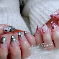 キティちゃんネイル