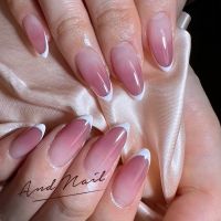 チークフレンチネイル