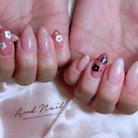 落ち着きカラーで大人女子におすすめ！