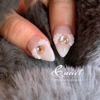 乙女心くすぐるガーリーネイル。