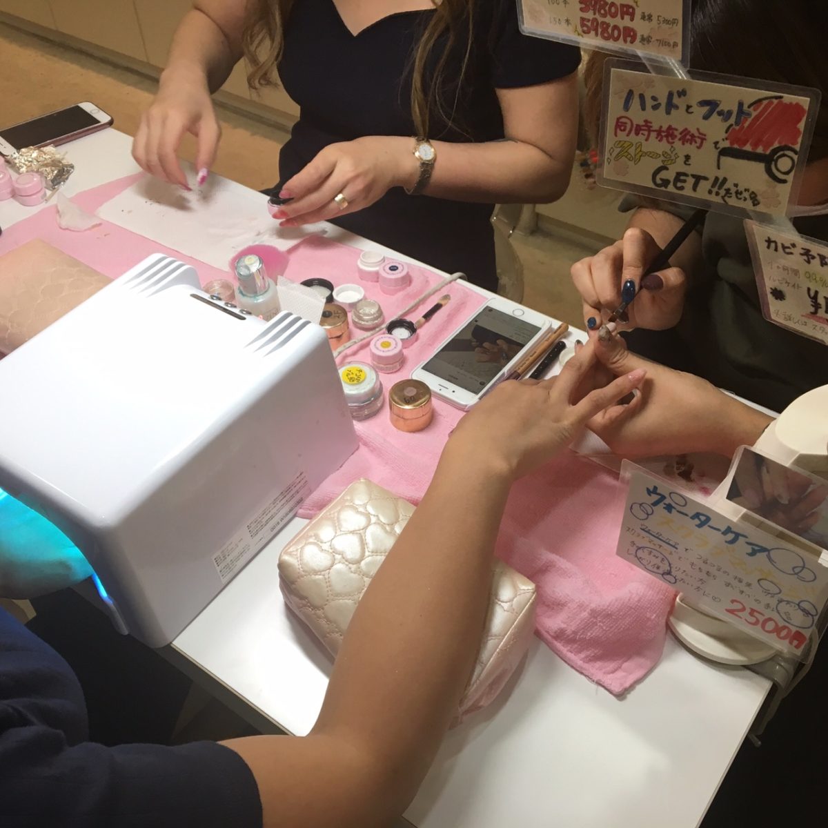 閉店後の練習風景