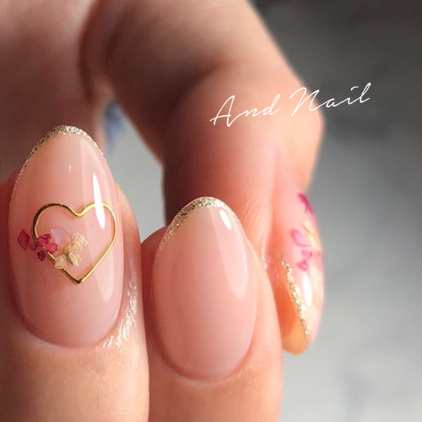 押し花ネイルデザイン