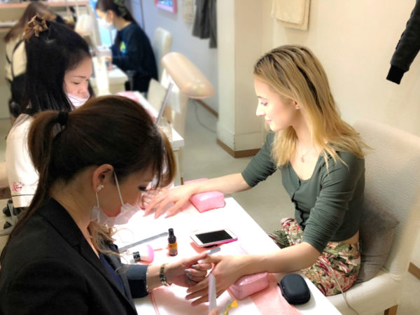 ネイリスト 福岡