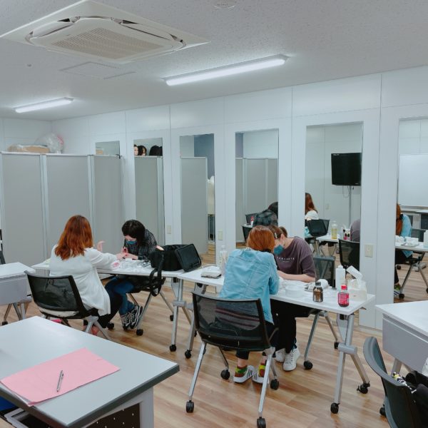 福岡アンドネイルのネイルスクール